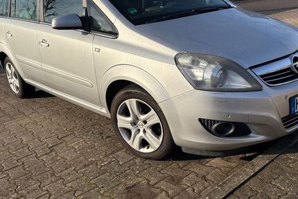 Opel Zafira 176.040 km 5.200 &euro; Ketsch 68775