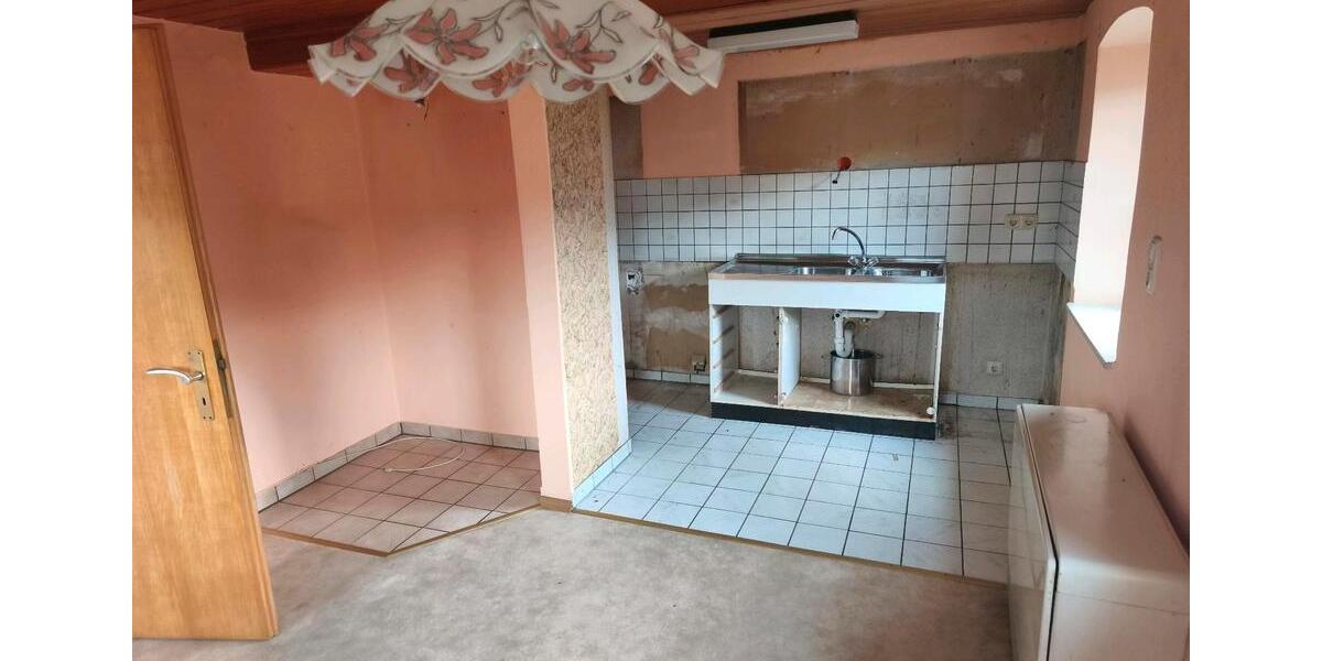 Einfamilienhaus Kronach - 3 Zimmer, 90 m&sup2;, 60.000&euro; | Angebot:26897797