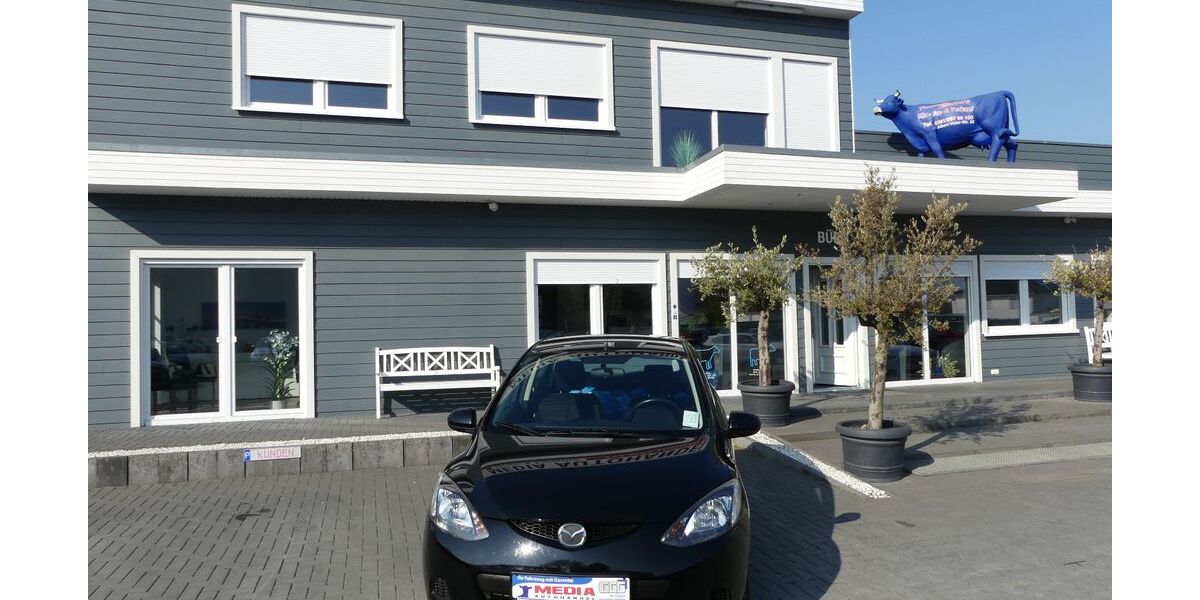 Mazda 2 111.000 km 5.000 &euro; Magdeburg 39108