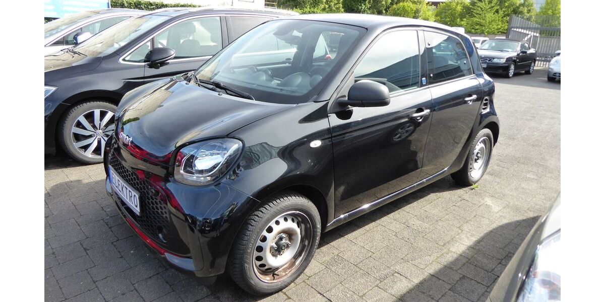 Smart ForFour 15.694 km 9.990 &euro; Herzogenrath 52134