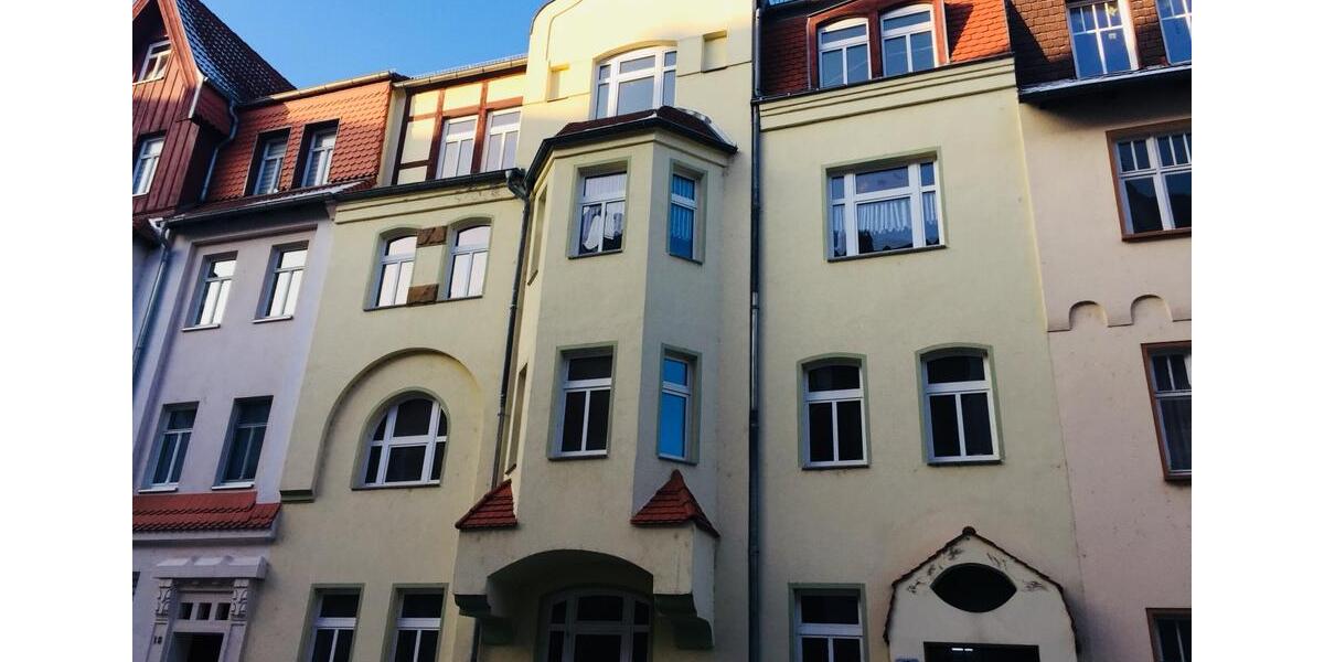 5,5 -Zimmer -Wohnung mit Loggia zu vermieten in Zeitz, Goethestr. 5 zimmer