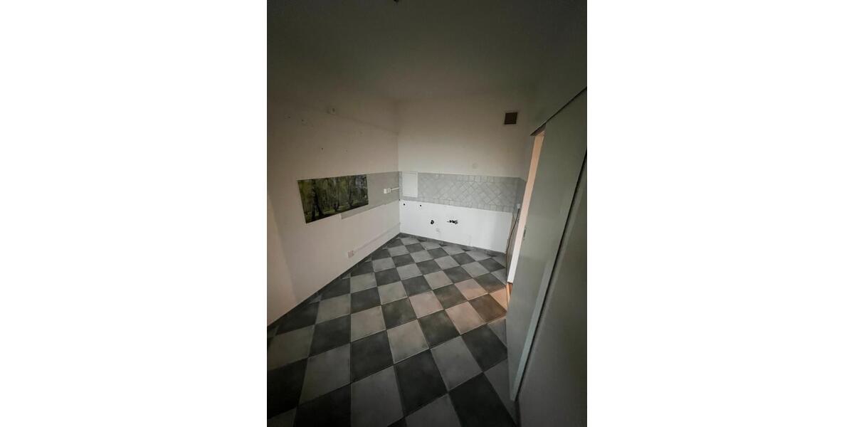 Etagenwohnung Bernstadt auf dem Eigen - 3 Zimmer, 71 m&sup2;, 46.000&euro; | Angebot:26996086