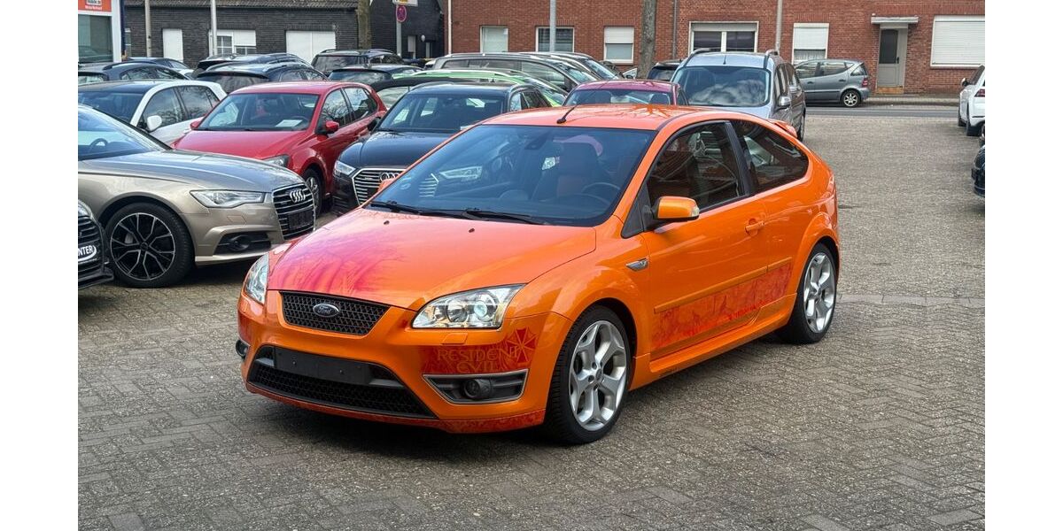 Ford Focus 138.000 km 6.999 &euro; Nordhorn 48529