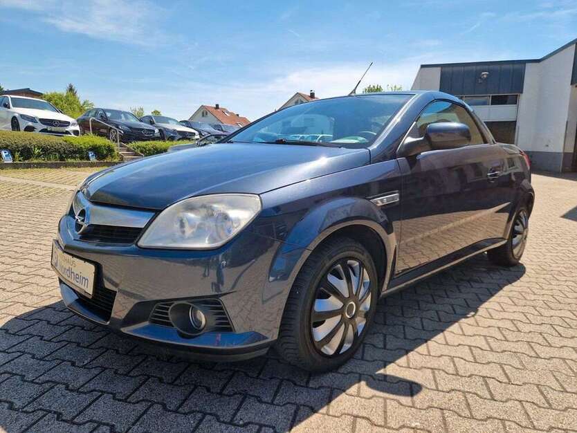 Opel Tigra 207.000 km 3.990 € Nordheim 74226