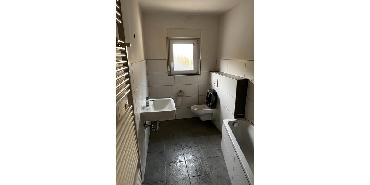 Etagenwohnung Lohr am Main - 4 Zimmer, 115 m&sup2;, 1.050&euro; | Angebot:26638641