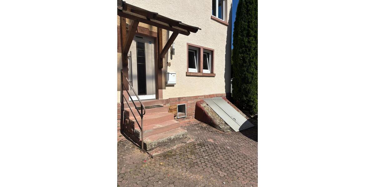 Doppelhaushälfte mit Garten und Potential für mehr ! 4 zimmer