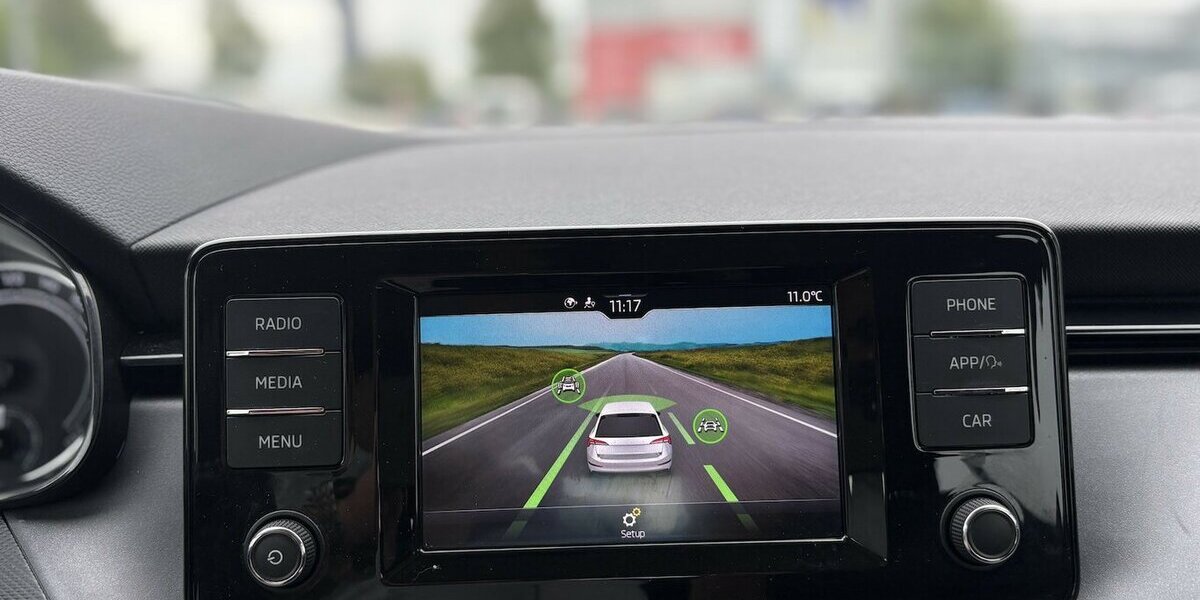 Skoda Scala 1.0 TSI Cool Plus SITZHEIZUNG/CARPLAY/DAB 83.539 km 12.900 &euro; Villingen-Schwenningen 78054