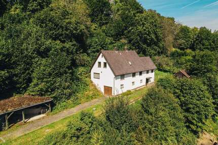 Haus zum Kaufen in Beratzhausen 299.000 € 135 m²