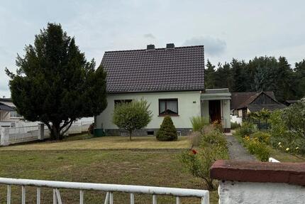 Haus Elsterwerda - 4 Zimmer, 90 m&sup2;, 1.100&euro; | Angebot:26675340