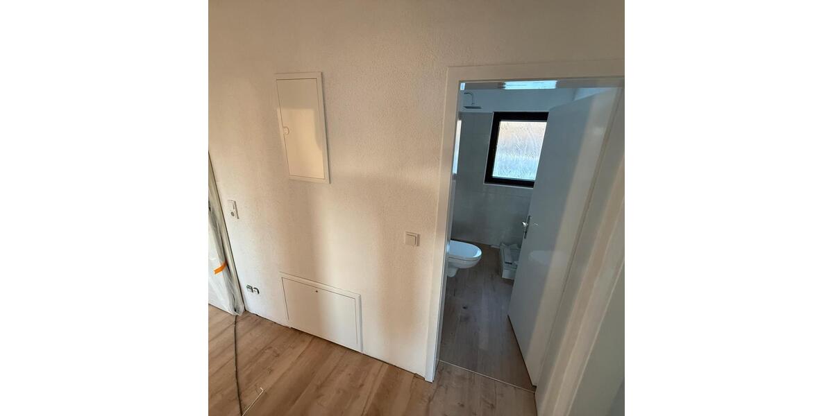 Erstbezug nach Kernsanierung: 4-Zimmer Ergeschosswohnung 4 zimmer