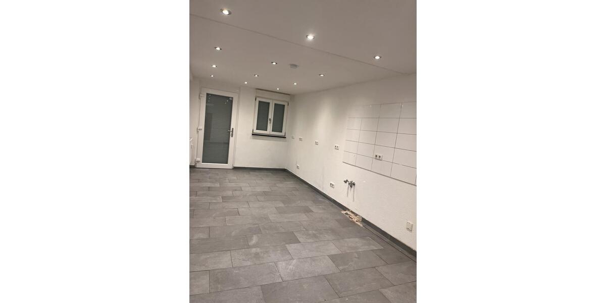 Gewerbeobjekt Rheinau - 700&euro; | Angebot:25989933