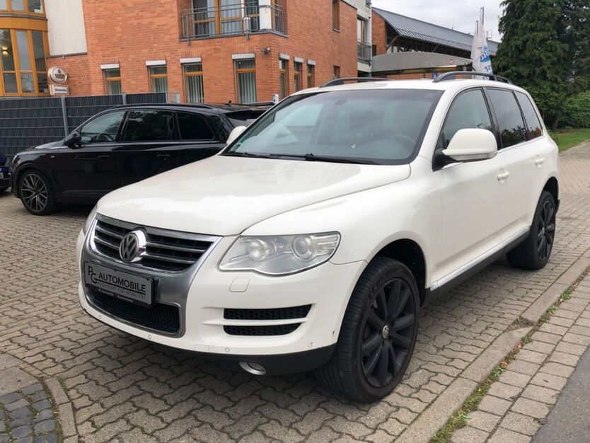 VW Touareg 345.200 km 5.590 € Braunschweig 38110
