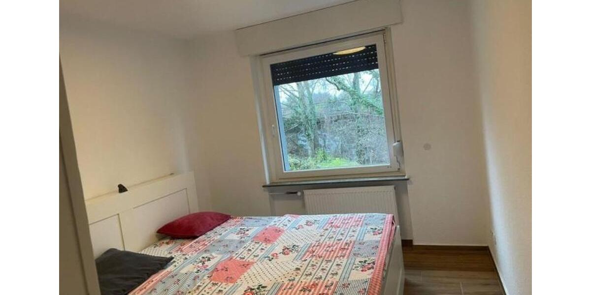 Etagenwohnung Bonn Hardtberg - 4 Zimmer, 100 m&sup2;, 950&euro; | Angebot:25932372