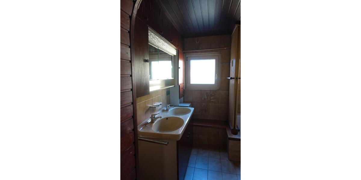 Etagenwohnung Hardthausen am Kocher - 4 Zimmer, 100 m&sup2;, 900&euro; | Angebot:26183207