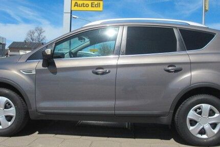 Ford Kuga 162.649 km 7.490 &euro; Vilseck - Ortsteil Schönlind 92249
