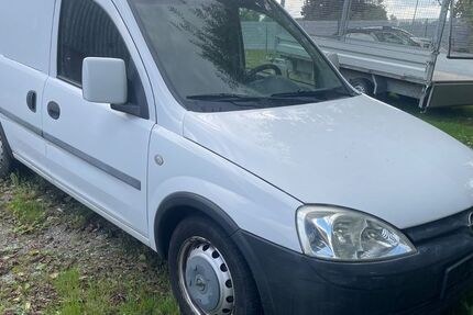 Opel Combo 151.436 km 2.000 € Berne 27804