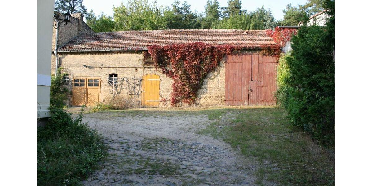Villa Bad Freienwalde (Oder) - 12 Zimmer, 368 m&sup2;, 995.000&euro; | Angebot:26876952