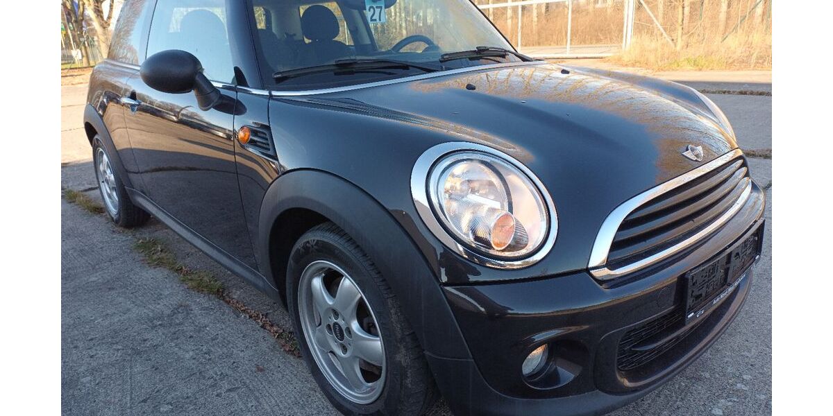 Mini ONE 107.361 km 9.490 &euro; Neubukow 18233