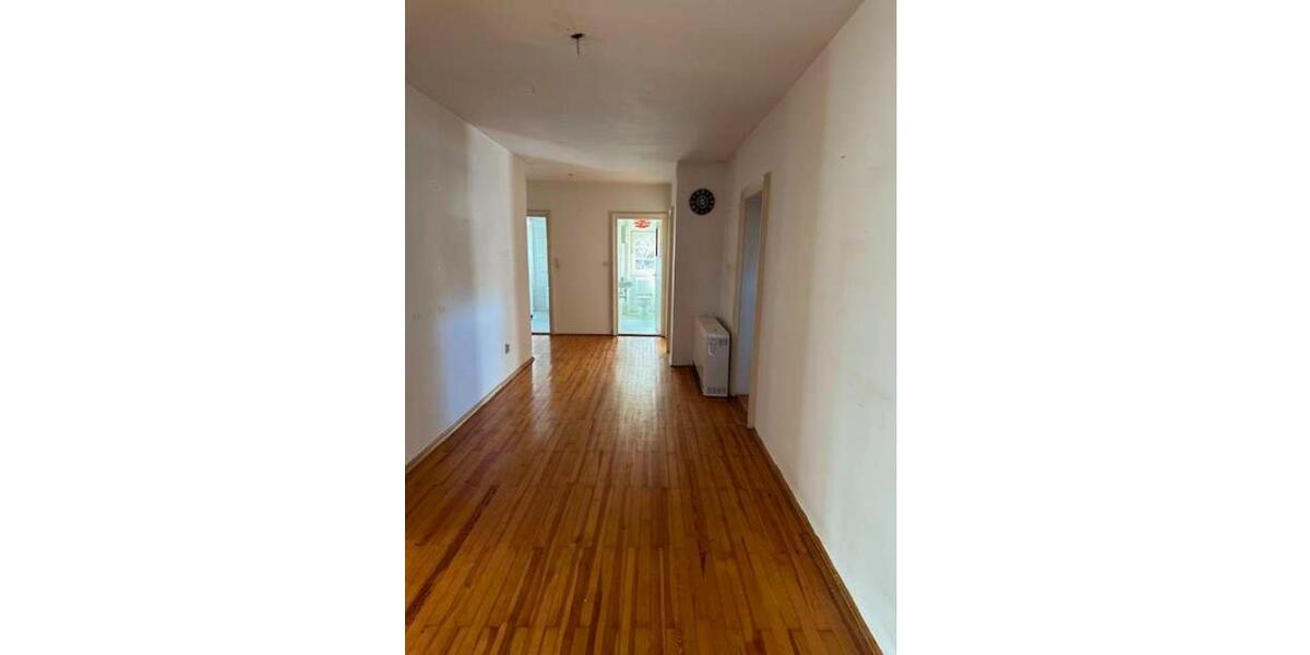 Etagenwohnung Kempten (Allgäu) - 5 Zimmer, 118 m&sup2;, 1.600&euro; | Angebot:26400487