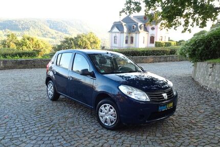 Dacia Sandero 77.500 km 1.500 € Jena 07749