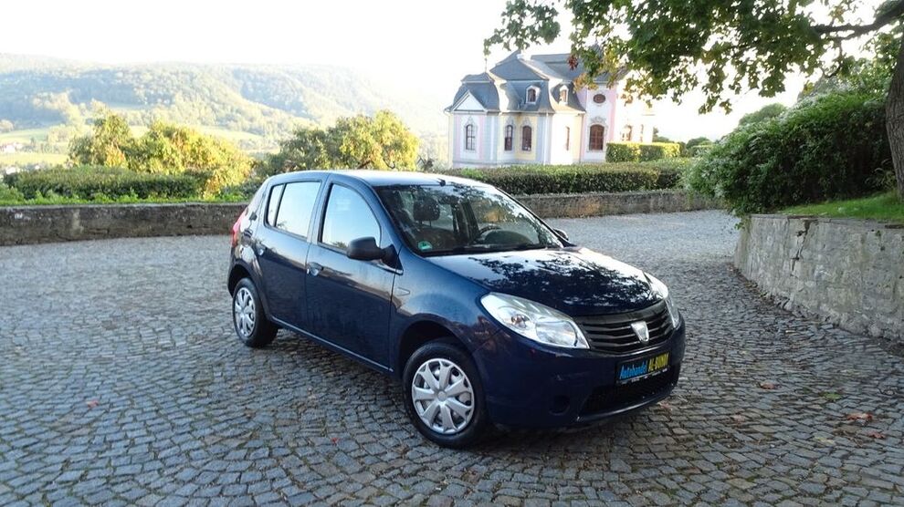 Dacia Sandero 77.500 km 1.500 € Jena 07749