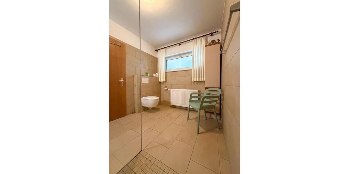 Einfamilienhaus Alsfeld - 8.5 Zimmer, 262 m&sup2;, 475.000&euro; | Angebot:25936660