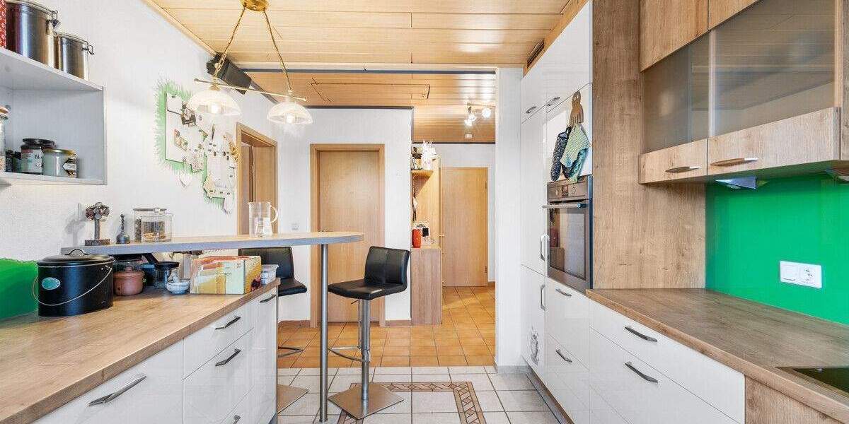 Etagenwohnung Kümmersbruck - 5 Zimmer, 115 m&sup2;, 349.000&euro; | Angebot:24437745