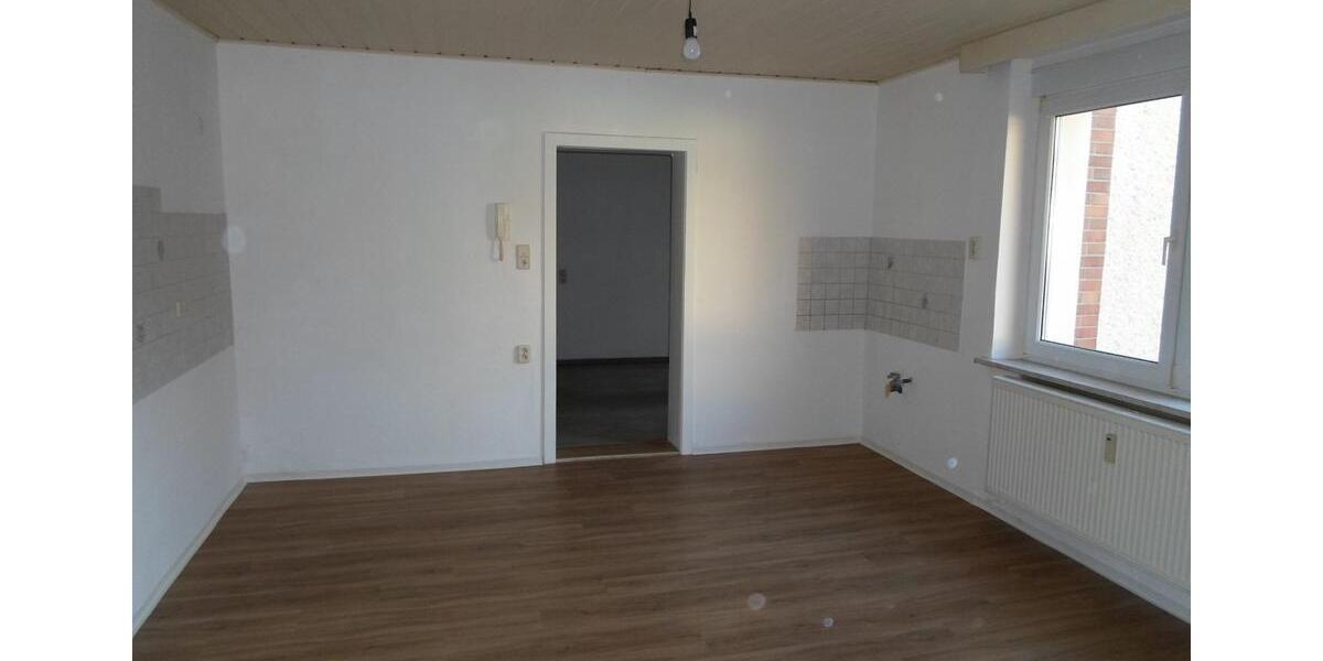 3 Raum Wohnung sowie Wohnküche 3 zimmer