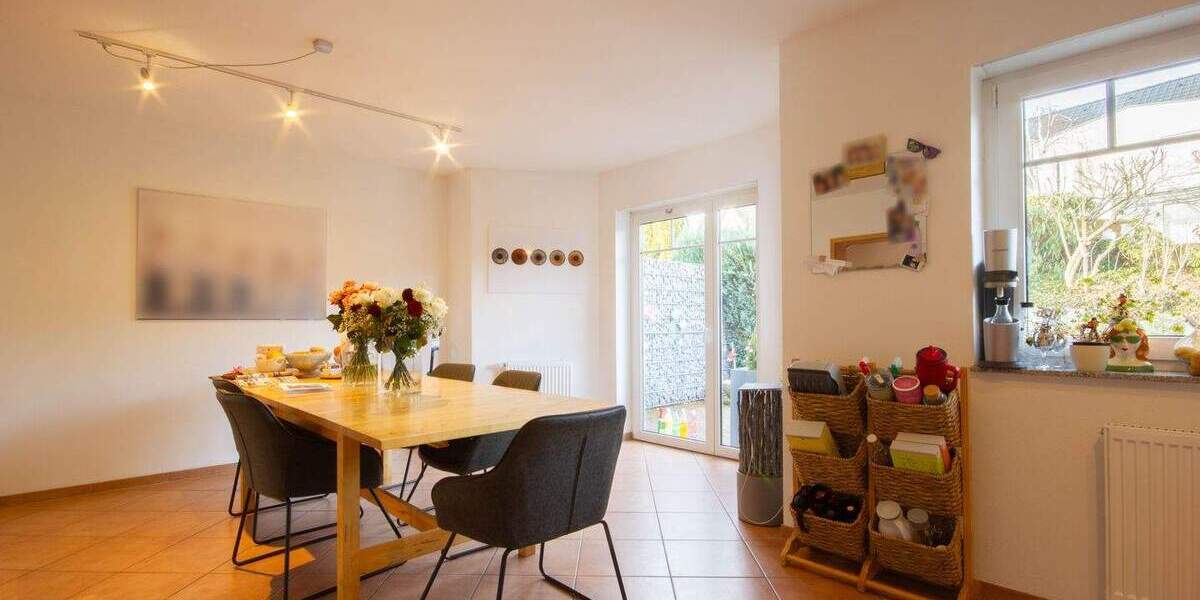 Doppelhaushälfte Möhnesee Günne - 6 Zimmer, 173 m&sup2;, 360.000&euro; | Angebot:25703023