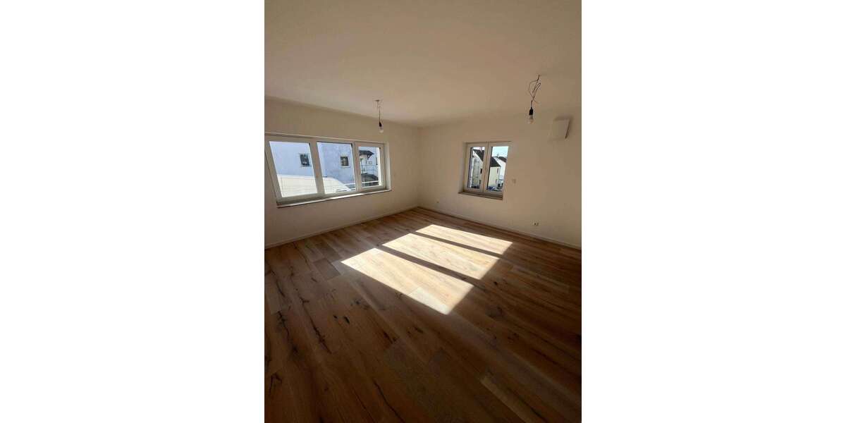 Etagenwohnung Vilsbiburg - 3 Zimmer, 89 m&sup2;, 1.300&euro; | Angebot:25350202