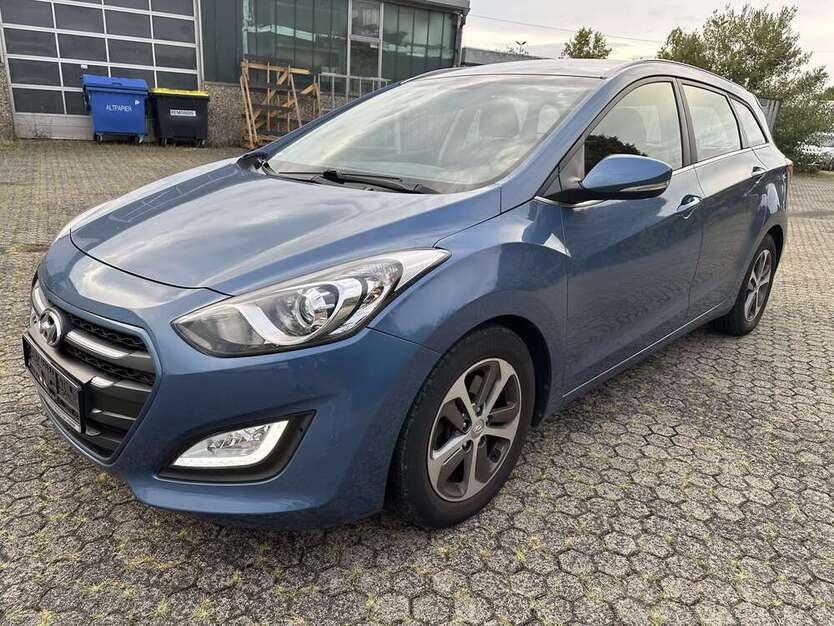 i30