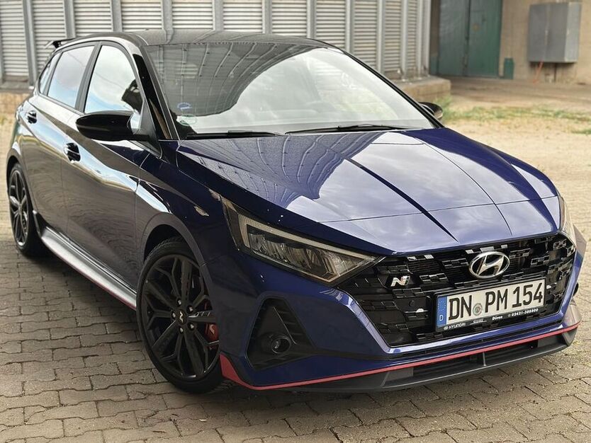i20