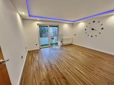 RENOVIERT, MODERN UND GROßZÜGIG - Erdgeschoßwohnung Neusäß | Angebot:26308875
