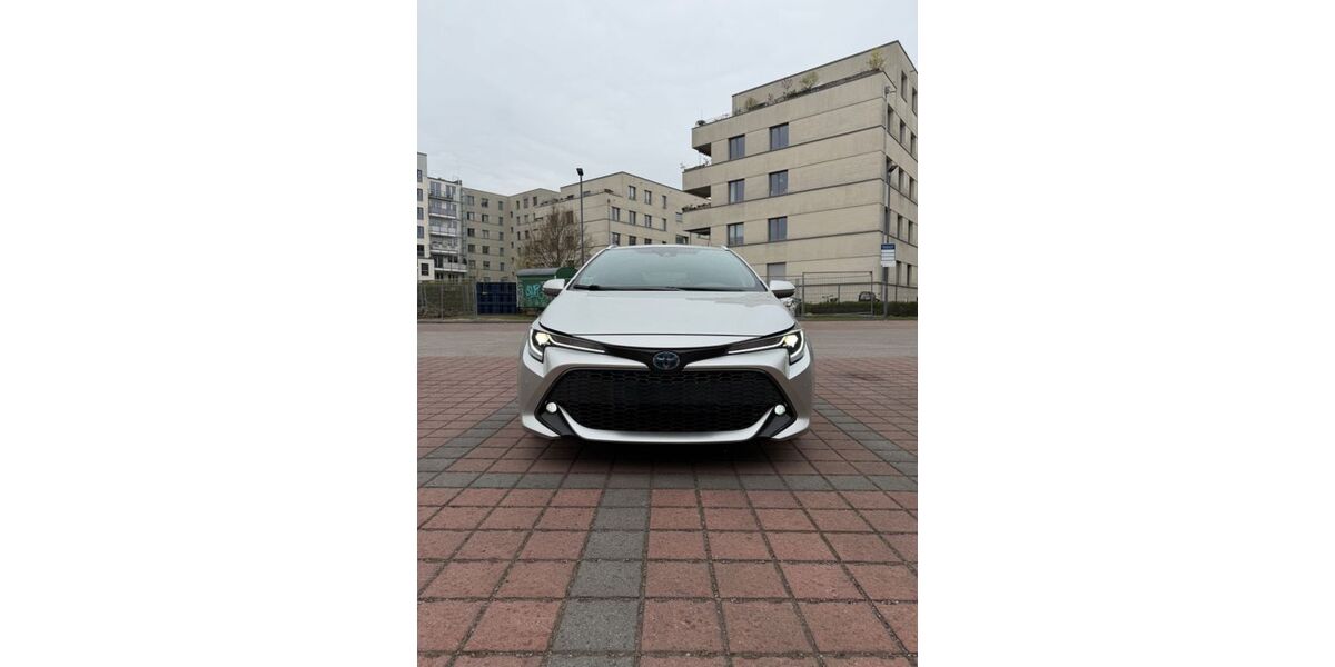 Toyota Corolla 165.744 km 22.900 &euro; Berlin 10969
