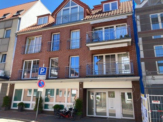 Dachgeschoßwohnung Groß Grönau - 3 Zimmer, 123 m&sup2;, 1.475&euro; | Angebot:25988448