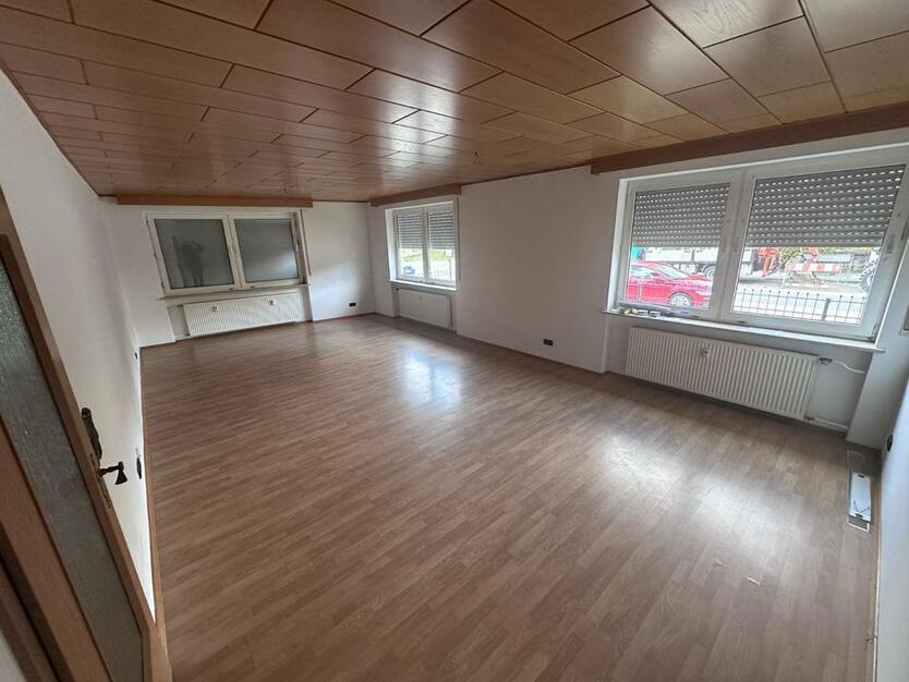 großzügige 4 Zimmer Wohnung in Hersbruck