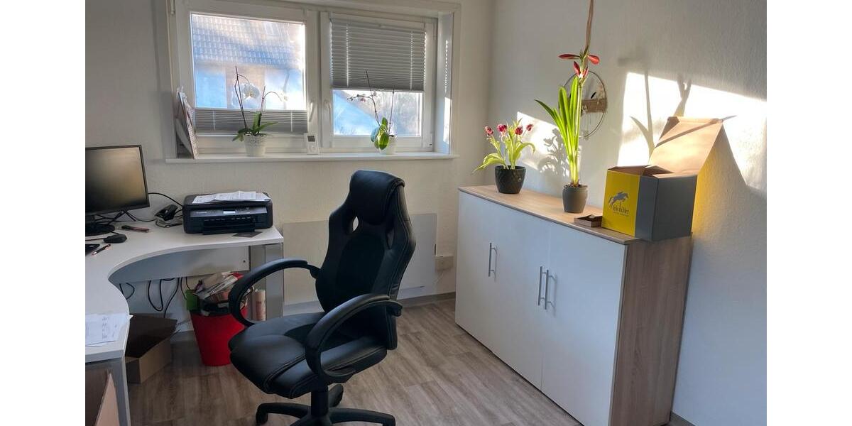 Etagenwohnung Peine Südstadt - 2.5 Zimmer, 65 m&sup2;, 110.000&euro; | Angebot:27426754