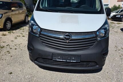 Opel Vivaro 99.750 km 8.490 &euro; Kempten 87435
