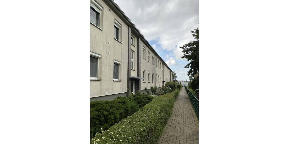 Etagenwohnung Bitterfeld-Wolfen Wolfen - 3 Zimmer, 65 m&sup2;, 50.000&euro; | Angebot:25802521