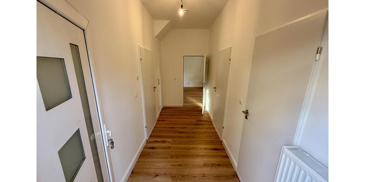 Renovierte 2-Zimmer-Erdgeschosswohnung zu vermieten. 2 zimmer