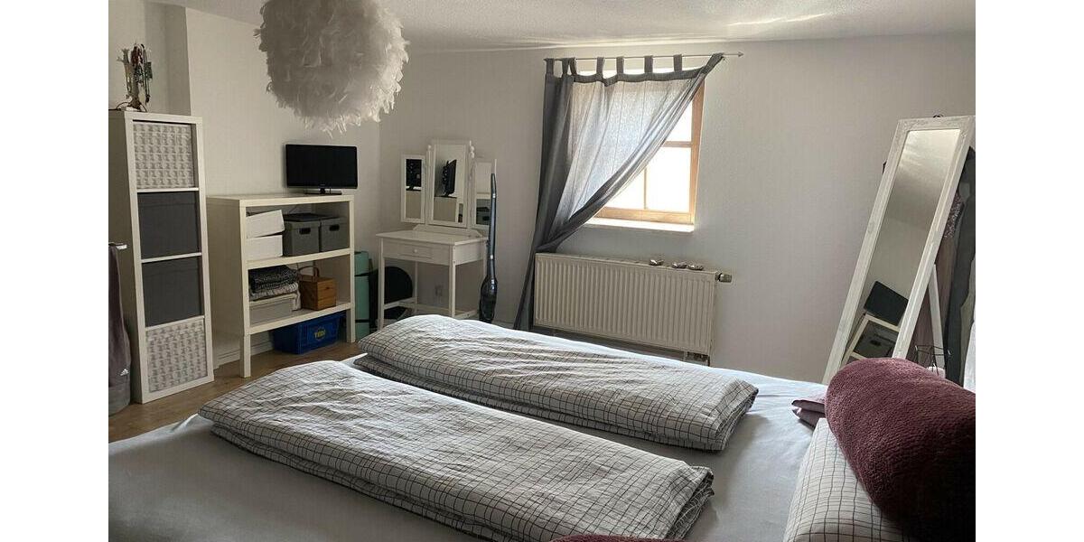 Etagenwohnung Jena Lobeda-Altstadt - 2 Zimmer, 62 m&sup2;, 196.000&euro; | Angebot:26915859