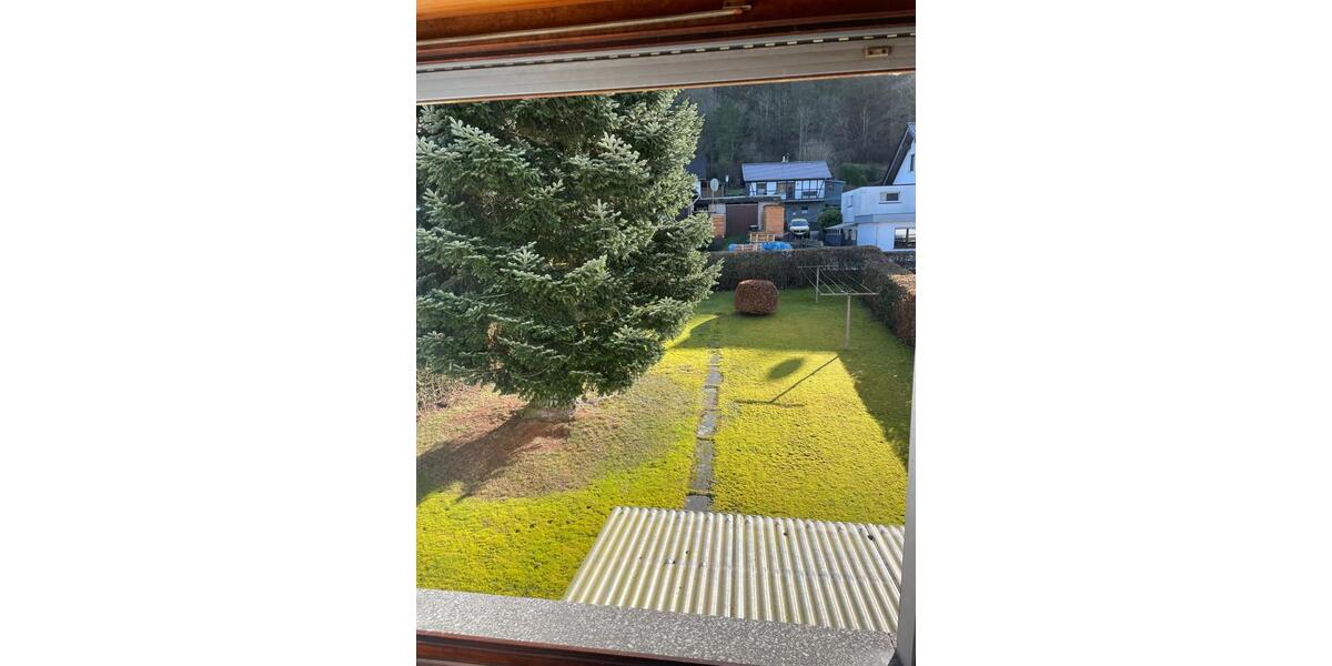 Einfamilienhaus Hellenthal - 3 Zimmer, 120 m&sup2;, 157.000&euro; | Angebot:24827042