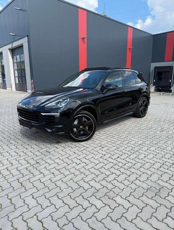 Porsche Cayenne 117.000 km 39.500 € hamburg 22547