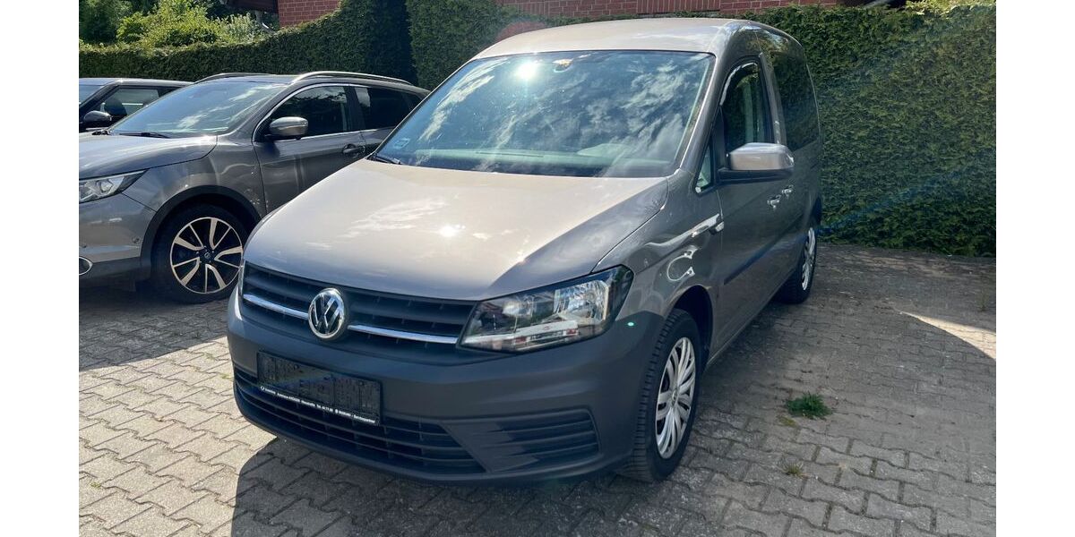 VW Caddy 103.580 km 15.300 &euro; Neustrelitz 17235
