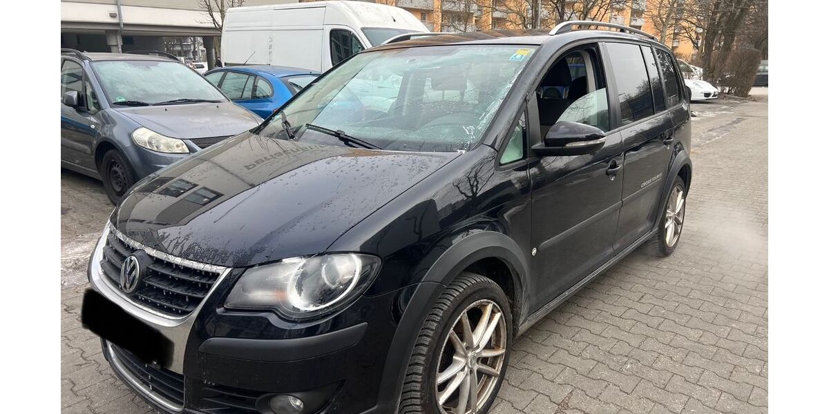 VW Touran 195.000 km 1.999 &euro; Hohenlinden bei München 85664