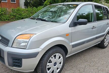 Ford Fusion 132.000 km 3.900 &euro; Kiel 24143