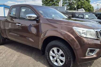 Nissan Navara 79.000 km 21.900 &euro; Mainz-Kostheim 55246