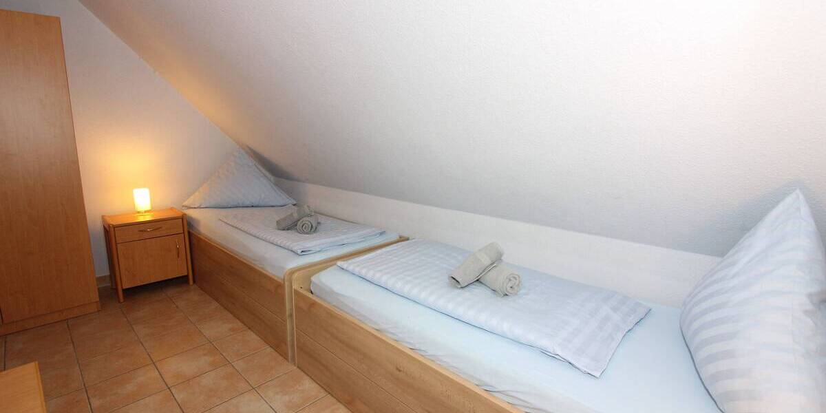 Reihenendhaus Butjadingen Burhave - 4 Zimmer, 66 m&sup2;, 274.800&euro; | Angebot:23985504