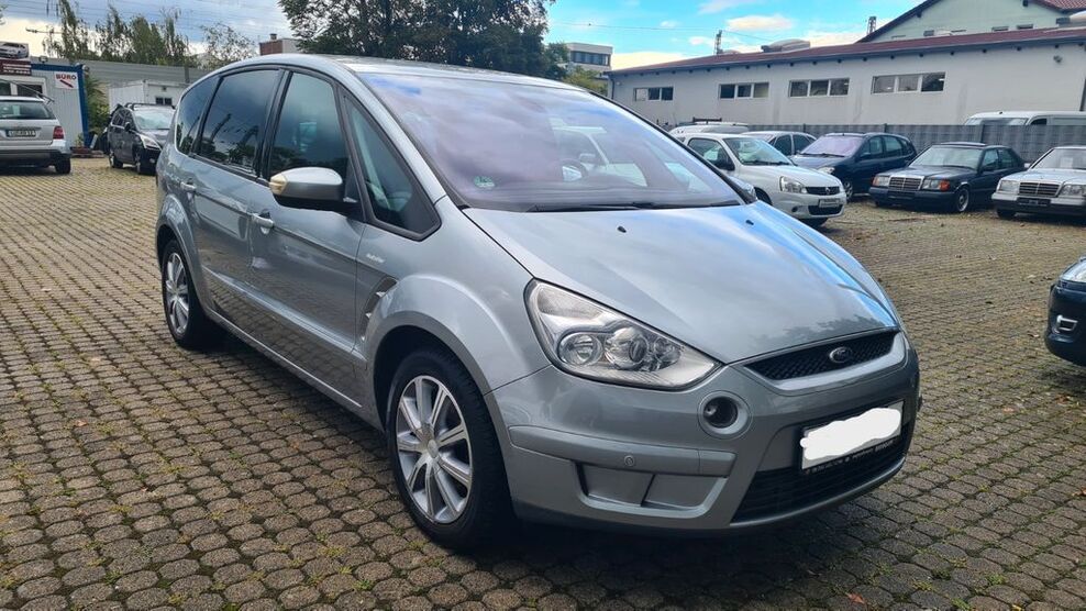 Ford S-Max 156.000 km 4.999 € Ludwigshafen Am Rhein 67059