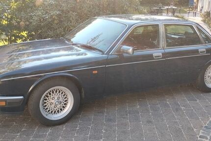 Jaguar Daimler 150.000 km 5.500 &euro; wingst 21789